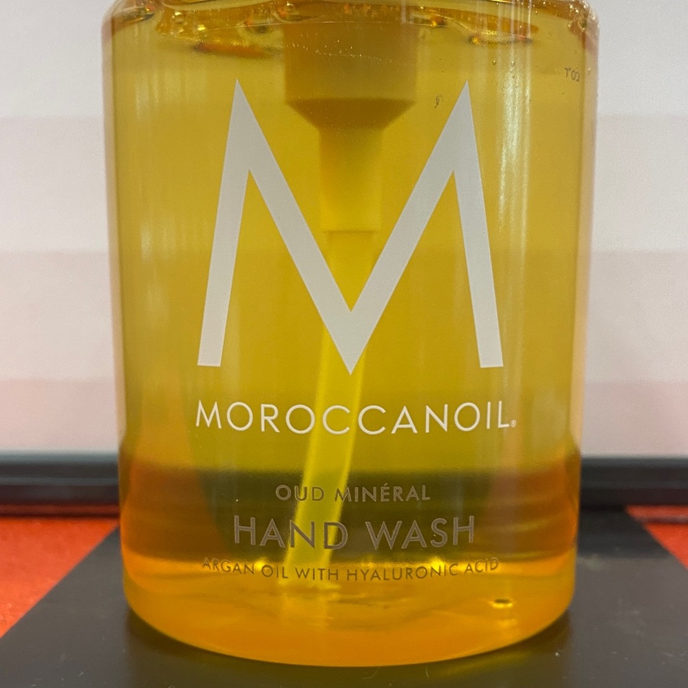 Moroccanoil Oud Minéral Hand Wash - Amber Gold